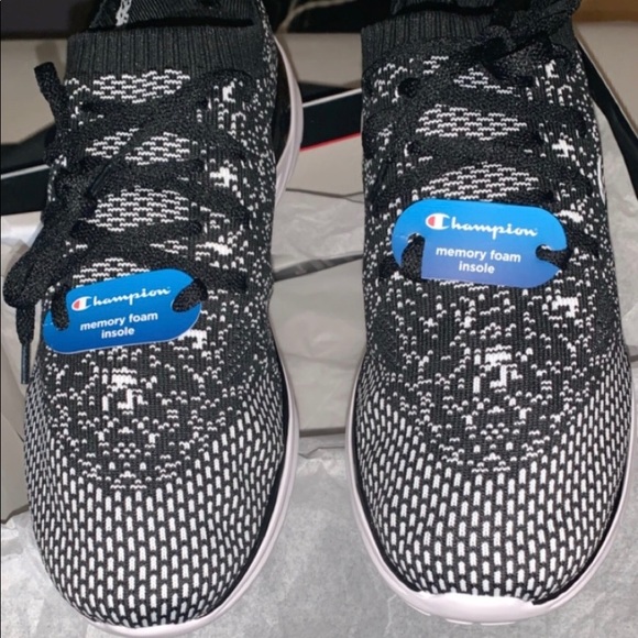 champion runners sock shoe